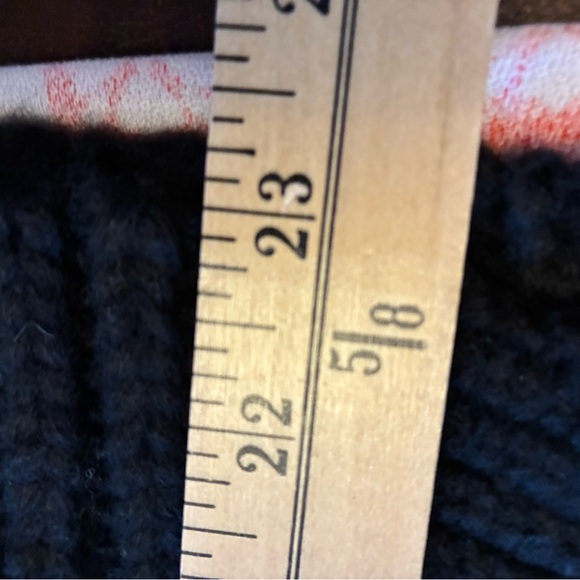 Floral Embellished Black Cardigan - Picture 4 of 8